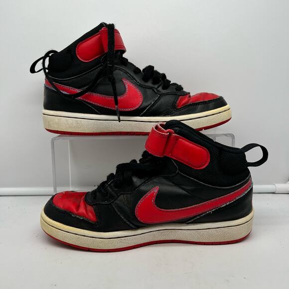Nike Shoes Youth 4 Court Borough Mid 2 Black University Red CD7782-003 - Picture 2 of 7
